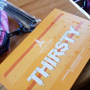 Jeffree Star LE Thirsty Palette
